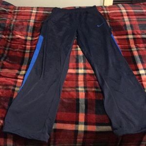 Nike athletic training pants